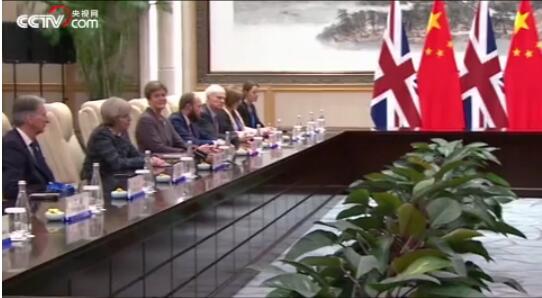 Ӣ�������L�A�����ɼ��� ����ɯ��÷�����ء��T��������