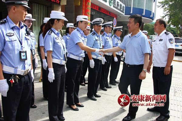 ���࿴��ο��(w��n)�ߜ���(ji��n)�؍�λ��һ��������