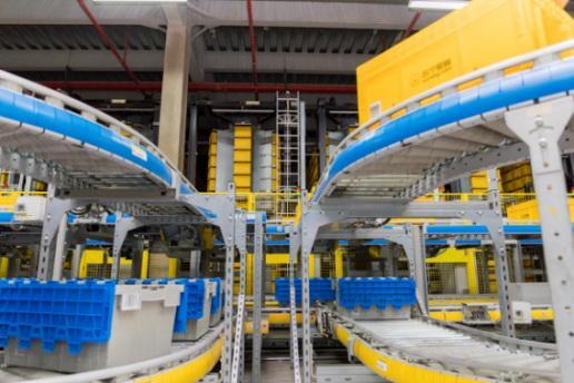 雙十一快遞量或創(chuàng)近十年新高 蘇寧物流運(yùn)力升級沉穩(wěn)迎戰(zhàn)