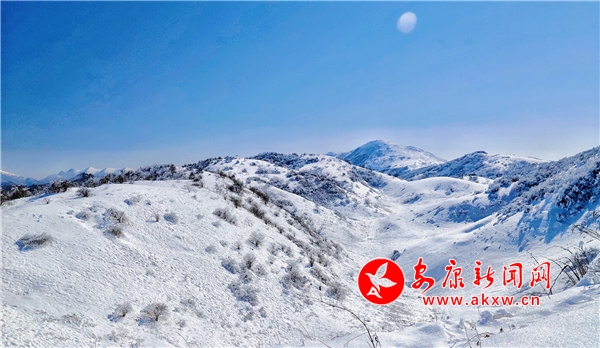 ƽ������(zh��n)����ѩ���V ͯԒС�(zh��n)