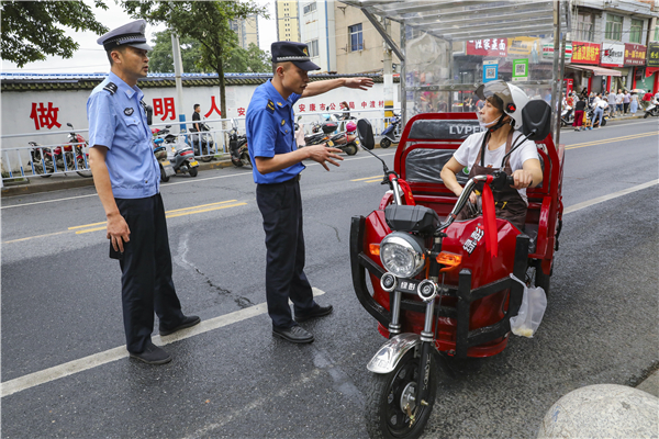 �����������ǹ�(li��n)�ψ�(zh��)��