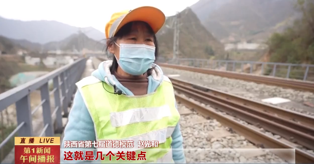 �������ģ�����w��ͣ�Ҋ(ji��n)�x�飩