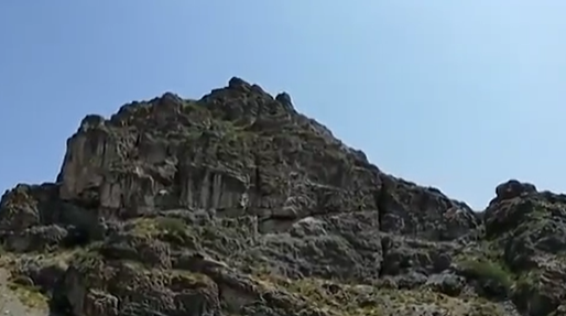 ��ͨ�򷱘s֮·���ڶ�������Խɽ����