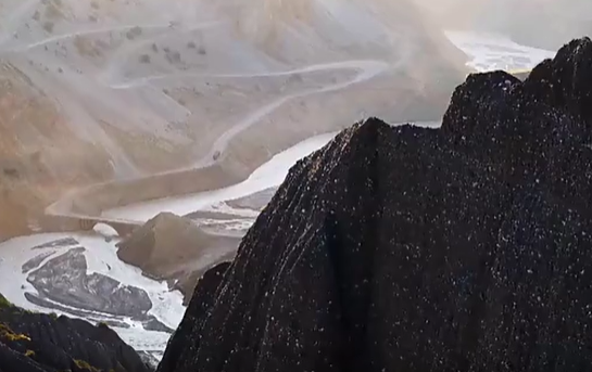 ��ͨ�򷱘s֮·���ڶ�������Խɽ�������c(di��n)���ȿ�