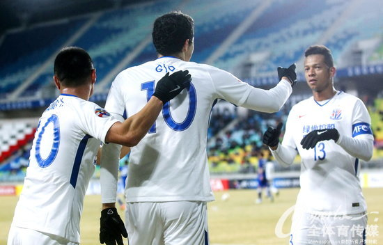 2018��3��7����2018�ꁆ��С�MِH�M��ˮԭ����1��1ƽ�Ϻ��껨��Ī���Z�c(di��n)���ƽ�껨����3�Bƽ�� (���R�r/Osportsȫ�w����ý ���(qu��n)��Ʒ ��(y��n)���D(zhu��n)�d) 