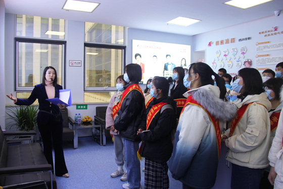 匯集愛心洪流 傳遞獻(xiàn)血理念——2020年安康學(xué)院學(xué)生參加血站開放日活動(dòng)